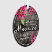 Eerste Kerstfeest Gehuwd met Rustic Floral Ornament (voorkant)