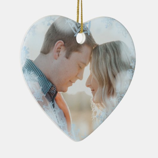 Eerste Kerstfeest Gehuwde foto Blauwe Snowflakes Keramisch Ornament (Rechts)