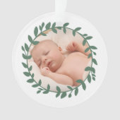 Eerste kerstgroene Baby foto Leafy Border Ornament (voorkant)