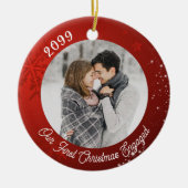 Eerste Kerstmis 2 Foto Red Snowflake Keramisch Ornament (Voorkant)