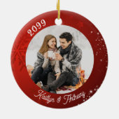 Eerste Kerstmis 2 Foto Red Snowflake Keramisch Ornament (Achterkant)