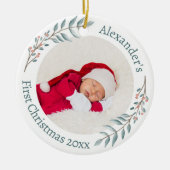 Eerste Kerstmis 2 foto's Groen & Bessen Krans Keramisch Ornament (Voorkant)