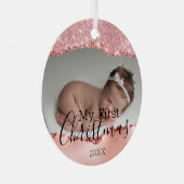 Eerste Kerstmis Aangepaste Baby Foto & Roze Glitte Metalen Ornament (Voorkant Rechts)