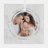 Eerste Kerstmis als foto van mama en papa Marble Glas Ornament (Achterkant)