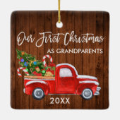 Eerste Kerstmis als grootouders houtwagen Keramisch Ornament (Achterkant)