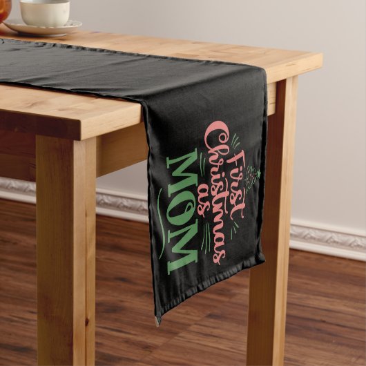 Eerste Kerstmis als moeder bijpassende Kerstmis Korte Tafelloper (Voorbeeld)