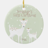 Eerste Kerstmis baby - Cute Deer - Green Keramisch Ornament (Achterkant)