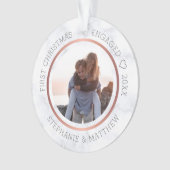 Eerste Kerstmis Betrokken Foto Elegant Marmer Ornament (voorkant)