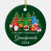 Eerste Kerstmis Grootouders Gnomes Lights Green Keramisch Ornament (Voorkant)