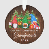 Eerste Kerstmis Grootouders Gnomes Wood Lights Ornament (voorkant)