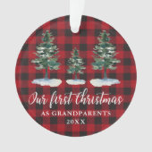 Eerste Kerstmis Grootouders Pines Rood Plaid Ornament (voorkant)
