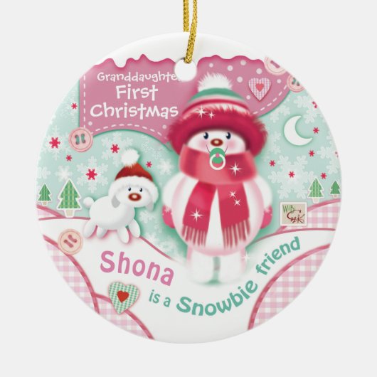 Eerste Kerstmis, kleindochter, Cute Snowbie Keramisch Ornament (Voorkant)