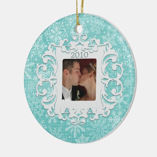 Eerste Kerstmis met aangepaste foto en datum Keramisch Ornament (Links)