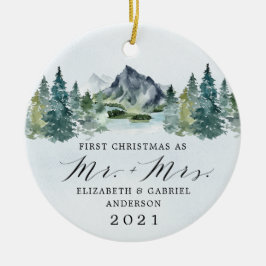 Eerste Kerstmis Mr. en Mrs Mountains Trees Wedding Keramisch Ornament