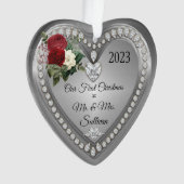 Eerste Kerstmis Mr. | Mevrouw Silver Diamonds Keep Ornament (voorkant)