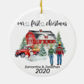 Eerste kerstPas getrouwd Landbarnwinter Keramisch Ornament (Achterkant)