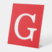 Eerste letter monogram rood wit gewoon eenvoudig reclamebord met voetstuk (Voorkant)
