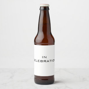 Eerste letters op bierfleslabel bier etiket