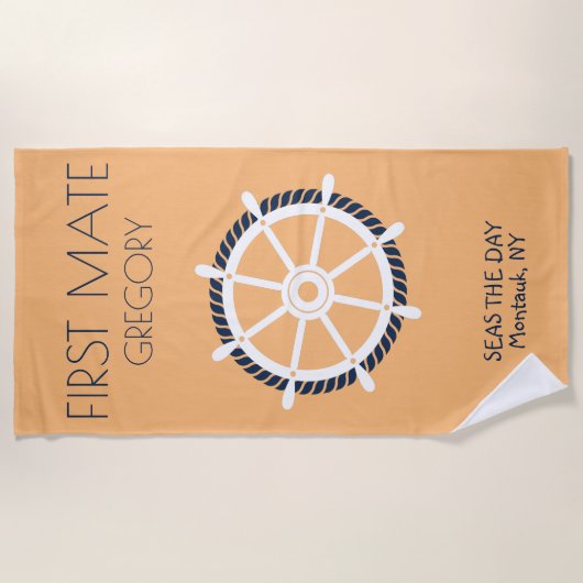 Eerste stuurman Nautical Boat Name Custom Shield W Strandlaken (Voorkant)