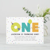 Eerste Verjaardag Schattige Kleurrijk Uitnodiging (Staand voorkant)