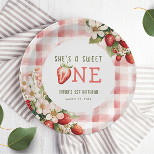 Eerste verjaardagsfeestje van aardbei papieren bordje