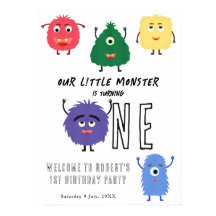 Eerste verjaardagsfeestje van kleine monster