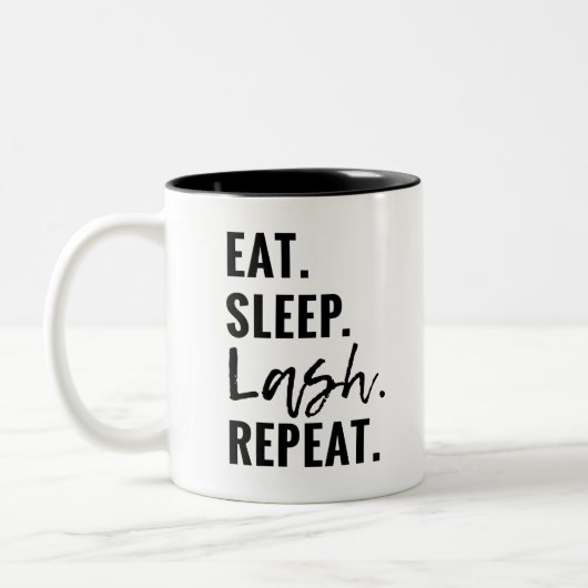 Eet. Slaap. Lash. Herhaal MOK (Links)
