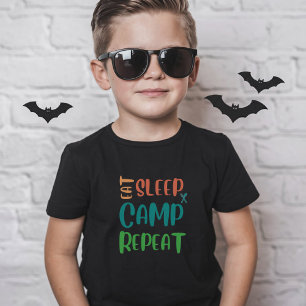 Eet Slaapkamp Herhaal - Het ultieme kampeerleven T-shirt