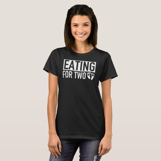 Eet voor twee - MATCHING Zwangerschap komende Baby T-shirt (Voorkant volledig)