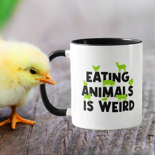 Eetdieren zijn vreemd, Vegan Activism Mok