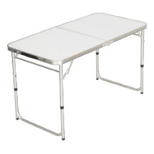 Effen kleur: Witte bierpongtafel