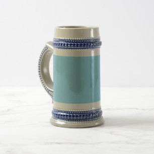 Effen lichtblauwe achtergrond egaal gekleurd bierpul