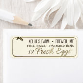 Egg Carton Adresse de retour Étiquette avec poule (En situation)