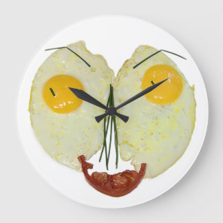 EGG FACE GROTE KLOK