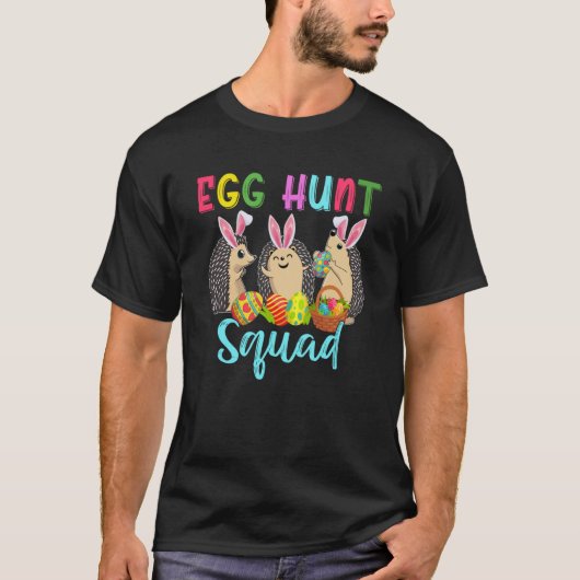 Egg Hunt Squad Three Easter Bunny Hedgs Huntin T-shirt (Voorkant)