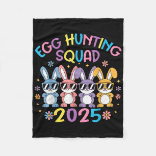 Egg Hunting Squad 2025 Happy Easter Bunny Family B Fleece Deken
