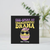 Egg-spert At Unnecessary Drama Funny Retro Easter  Kaart (Staand voorkant)
