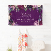 Eggplant Paarse Floral Wedding Welcome Banner (Insitu)
