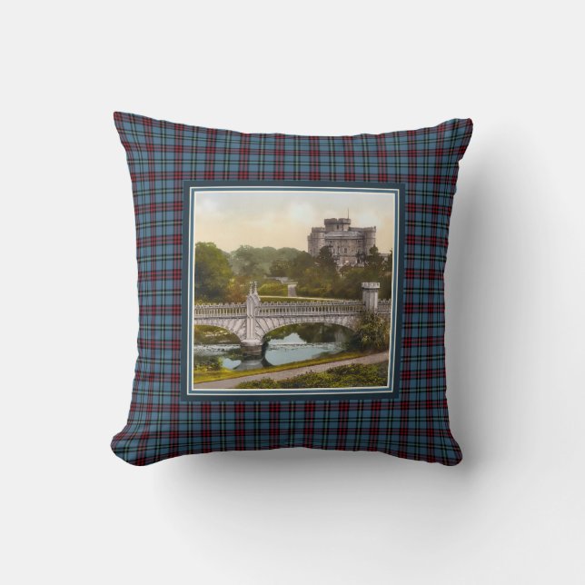  Eglinton Castle Montgomery Tartan Kussen (Voorkant)
