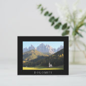 Eglise avec carte postale Dolomiti noir montagne (Debout devant)