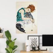 Egon Schiele Seated Woman met Bent Knee Poster (Thuiskantoor)
