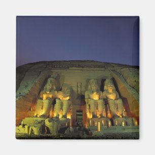 Egypte, Abu Simbel, kolossale cijfers van Ramesses Magneet