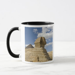 Egypte, Giza. De grote Sfinx verrijst boven de Mok