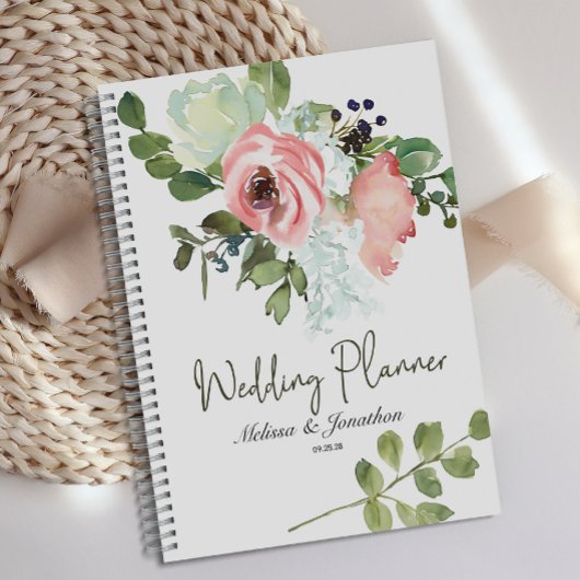Eierschal- en Blush bloemige trouwplanner Planner