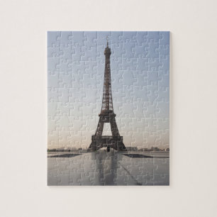 Eiffel Tower at dusk, Parijs, Ile-de-France; Legpuzzel
