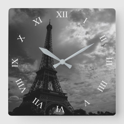 Eiffel Tower Night Cloudy Sky Square Wall klok (Voorkant)
