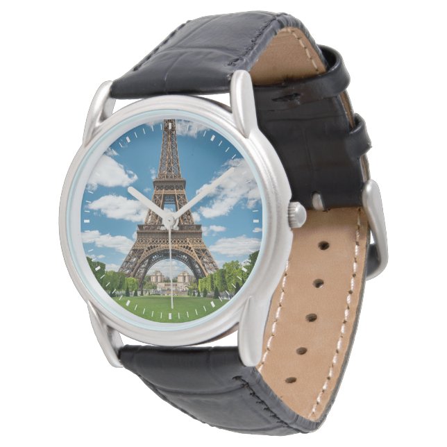 Eiffeltoren uitzicht vanuit Champ de Mars openbaar Horloge (Gekanteld)