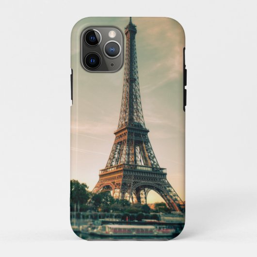 Eiffeltoren werpt kussen op Case-Mate iPhone case (Achterkant)