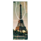 Eiffeltoren werpt kussen op wijn cadeautas (Achterkant)