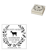 Eigen geitenmelk, leder 	rubberstempel (Gestempeld)
